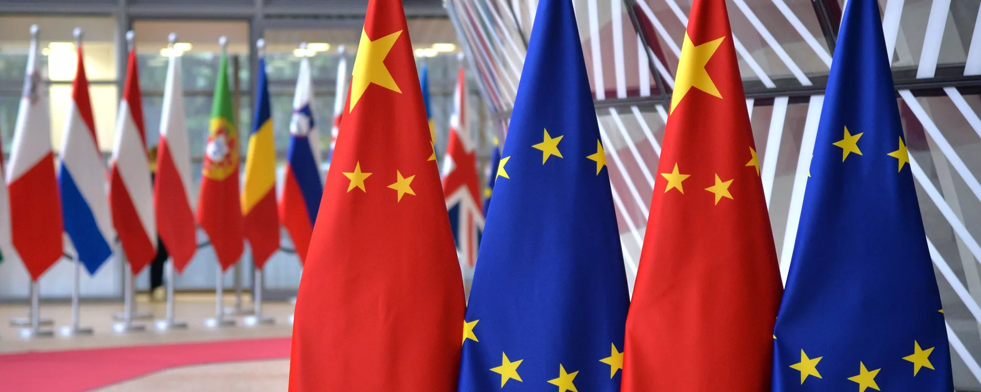 欧州連合と中国の旗 - Sputnik 日本, 1920, 01.11.2022