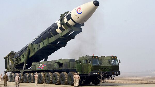 北朝鮮発射のミサイル　新型「火星17」ではなく「火星15」＝韓国国防部 - Sputnik 日本