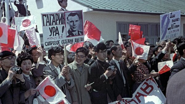 ユーリー・ガガーリン氏を熱狂的に歓迎する市民（日本・北海道、1962年5月21日） - Sputnik 日本