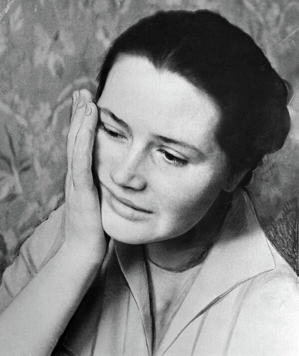 ユーリー・ガガーリン氏の地球帰還を待つワレンチナ夫人（1961年4月12日） - Sputnik 日本