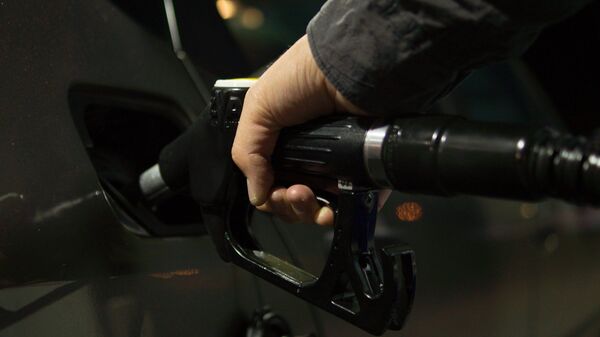 価格高騰から英国でガソリンスタンドでの燃料盗難が頻発＝ガーディアン紙 - Sputnik 日本