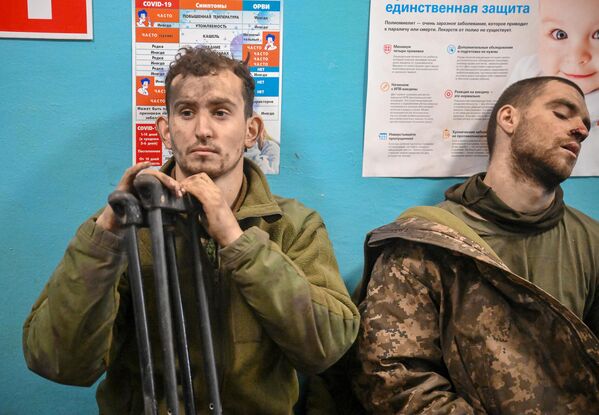 病院で治療を受けるウクライナ兵士（ドネツク人民共和国・ノヴォアゾフスク、12日） - Sputnik 日本