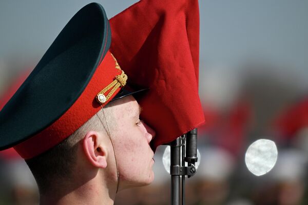戦勝記念パレードの予行演習に参加した兵士（モスクワ州・アラビノ演習場、18日） - Sputnik 日本
