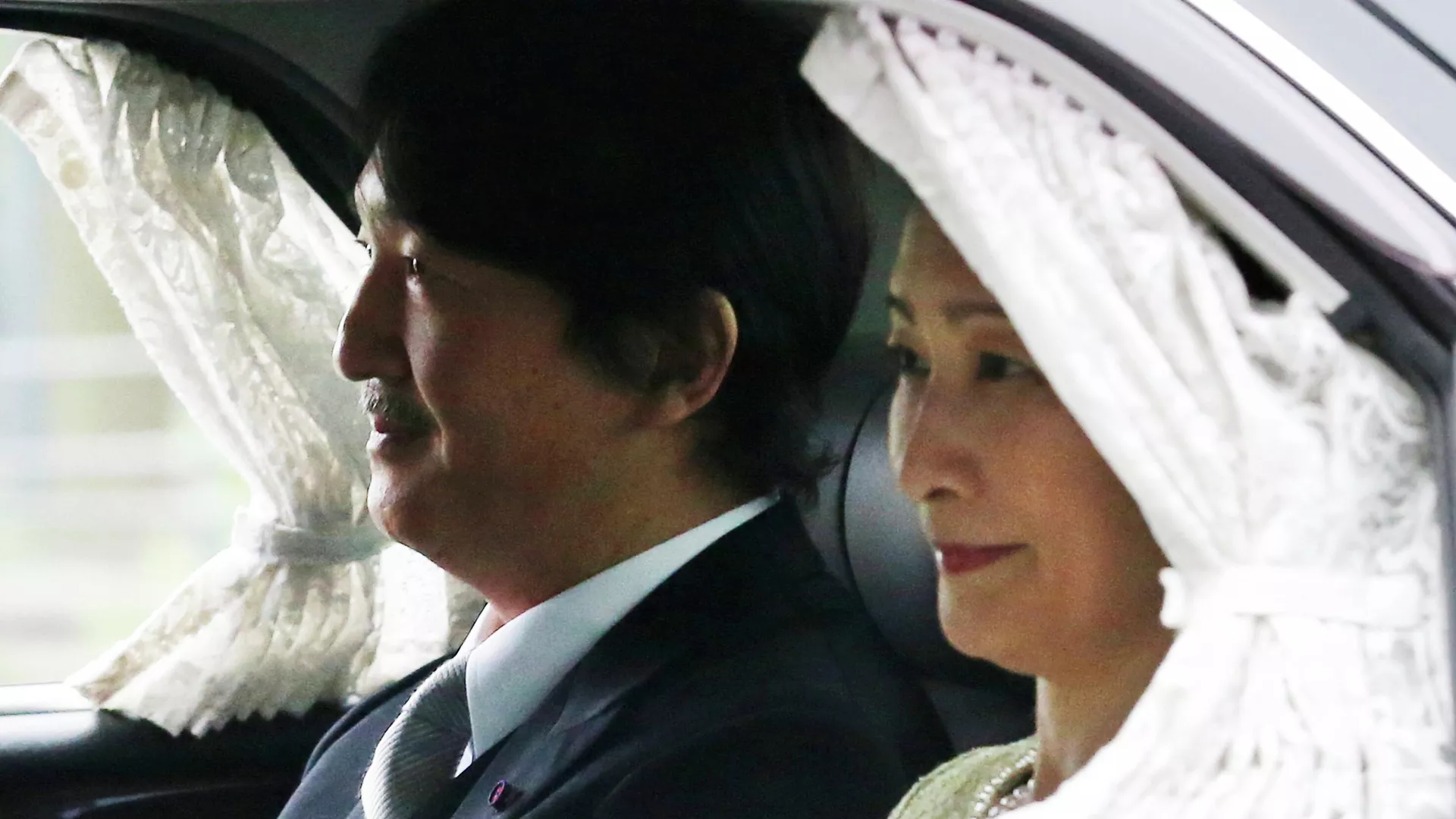 秋篠宮ご夫妻