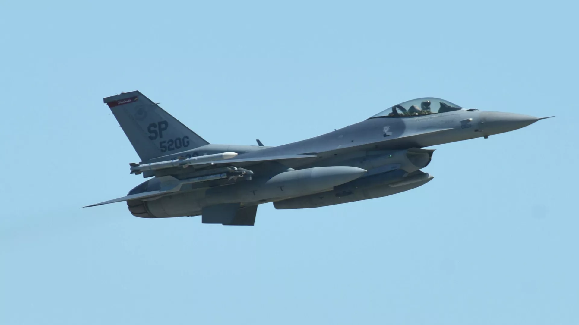 F16戦闘機