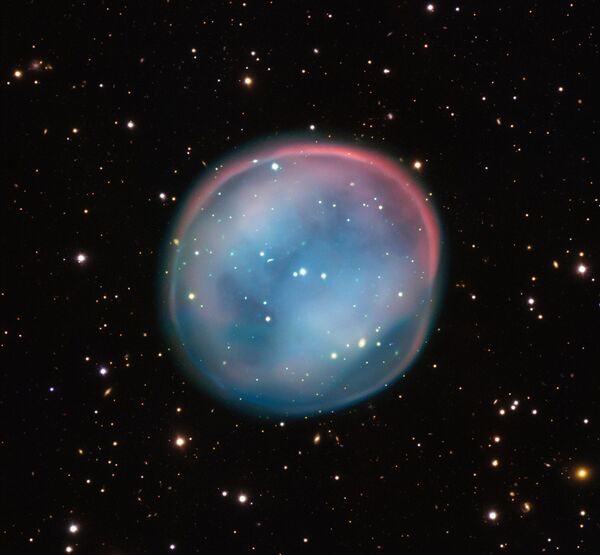 おおぐま座にある惑星状星雲「ふくろう星雲（NGC 3587）」。 - Sputnik 日本