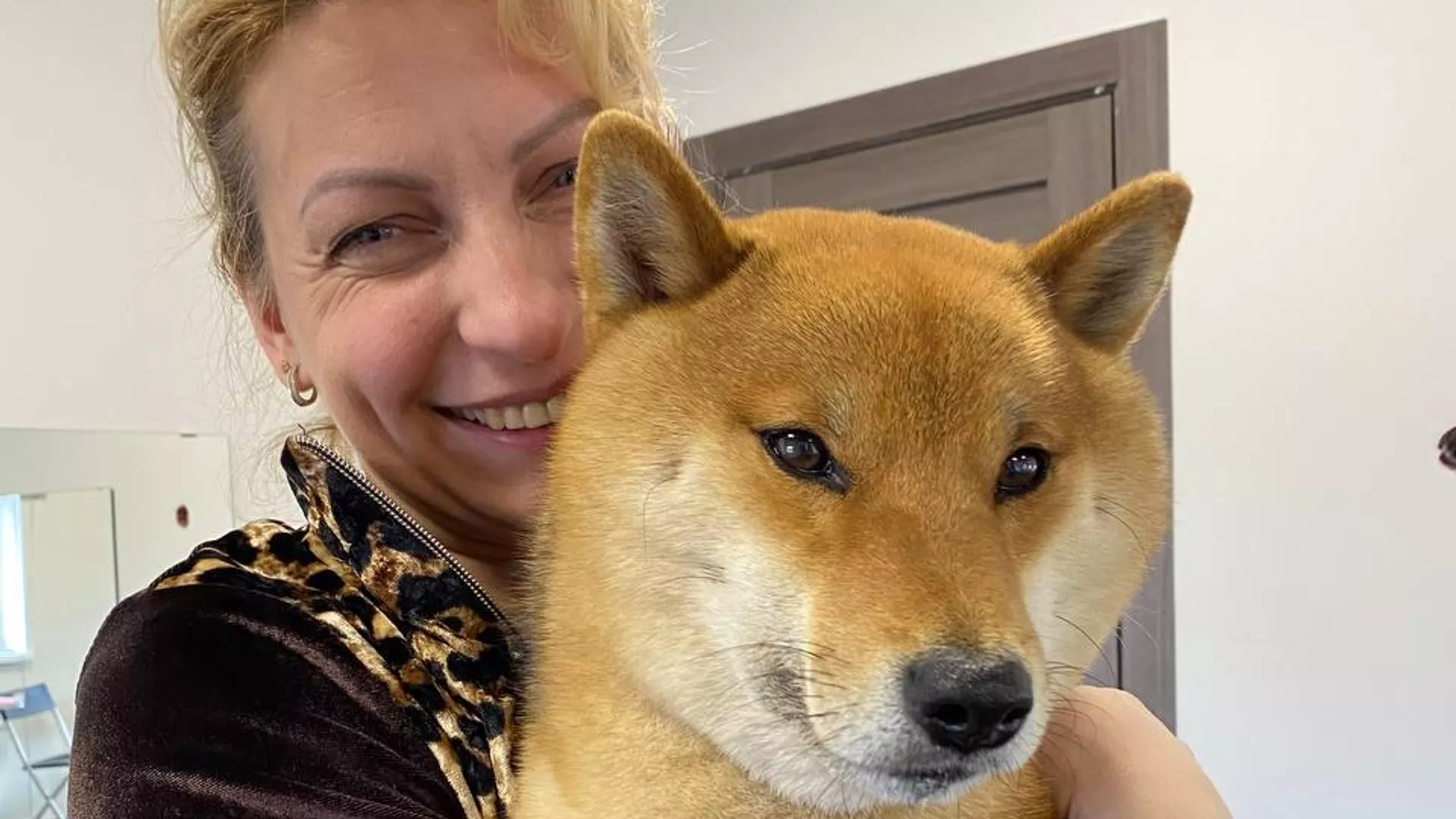 スヴェトラーナさんと柴犬