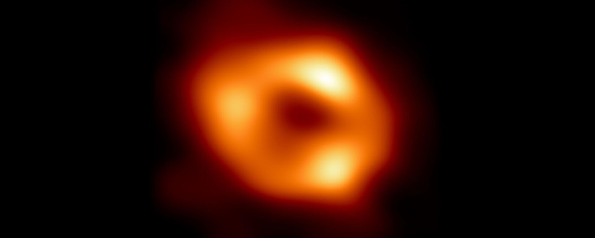 世界で初めて撮影された天の川銀河のブラックホールの写真 - Sputnik 日本, 1920, 13.05.2022