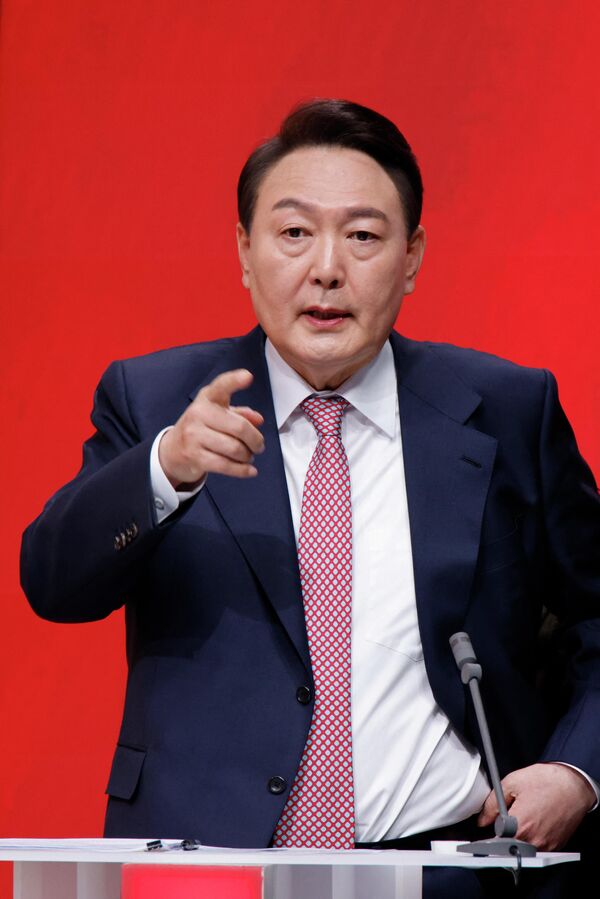 リーダー（指導者）部門に選出された韓国の尹錫悦（ユン・ソンニョル）大統領 - Sputnik 日本