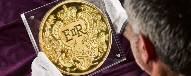 英国 エリザベス女王即位70周年記念式典が始まる - 2022年6月2日