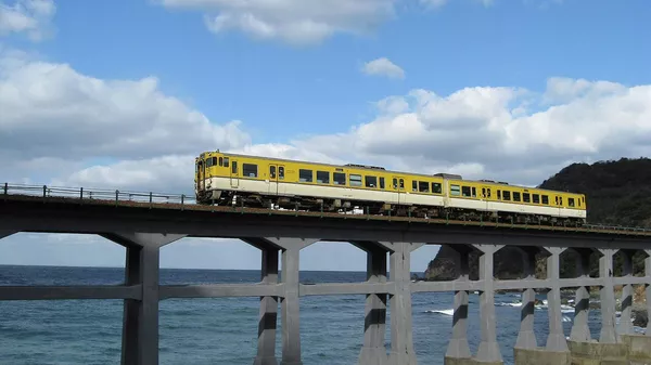 山口県阿武町付近の鉄橋 - Sputnik 日本