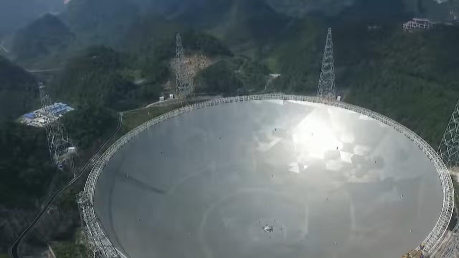 500メートル球面電波望遠鏡 - Sputnik 日本, 1920, 15.06.2022