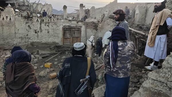 アフガニスタンでの地震の犠牲者が900人を超える - Sputnik 日本