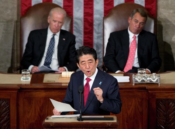米国連邦議会上下両院合同会議で演説する安倍晋三元首相（米ワシントン、2015年4月29日） - Sputnik 日本