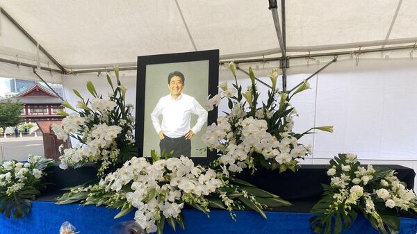 安倍元首相の葬儀時に設けられた献花台 - Sputnik 日本