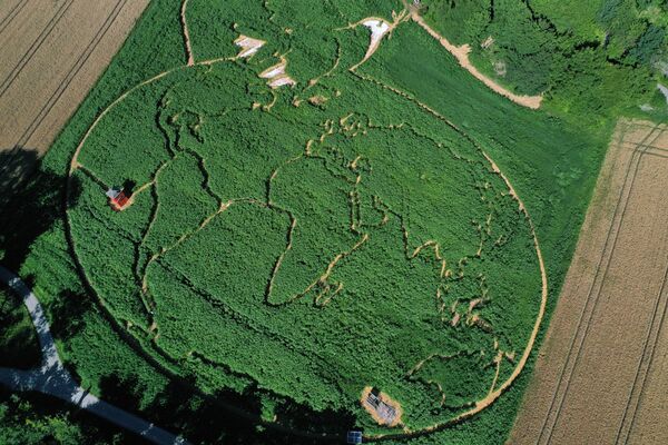 植物畑に描かれた世界地図（ドイツ・バイエルン州、11日） - Sputnik 日本