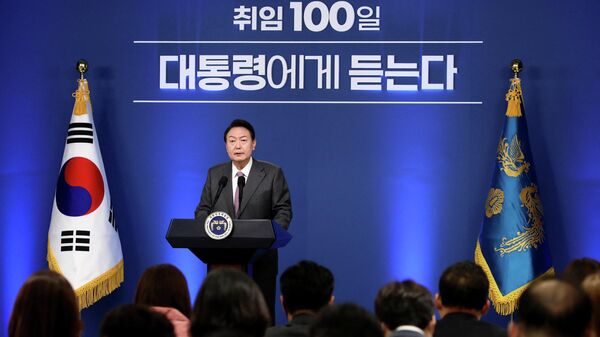 尹氏は大統領就任100日目となる17日に記者会見を開いた。8月17日 - Sputnik 日本