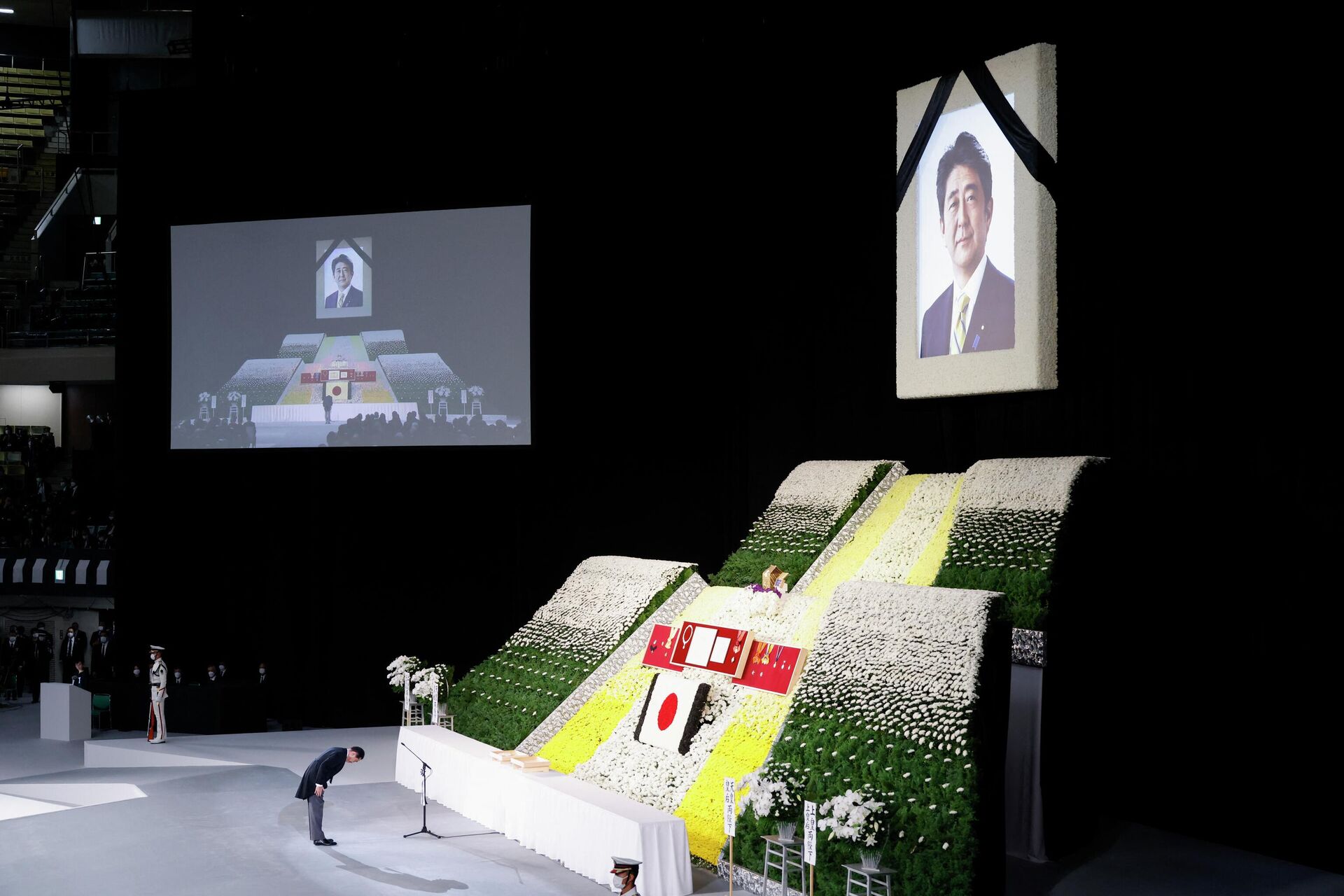 Государственные похороны экс-премьера Японии Синдзо Абэ  - Sputnik 日本, 1920, 27.09.2022