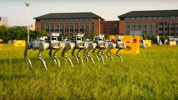 犬型ロボット「Jueying X20」 - Sputnik 日本