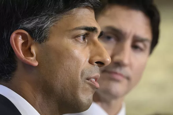 記者会見を開く英国のスナク首相(左)とカナダのトルドー首相(インドネシア・バリ島、16日) 記者会見を開く英国のスナク首相(左)とカナダのトルドー首相(インドネシア・バリ島、16日) - Sputnik 日本