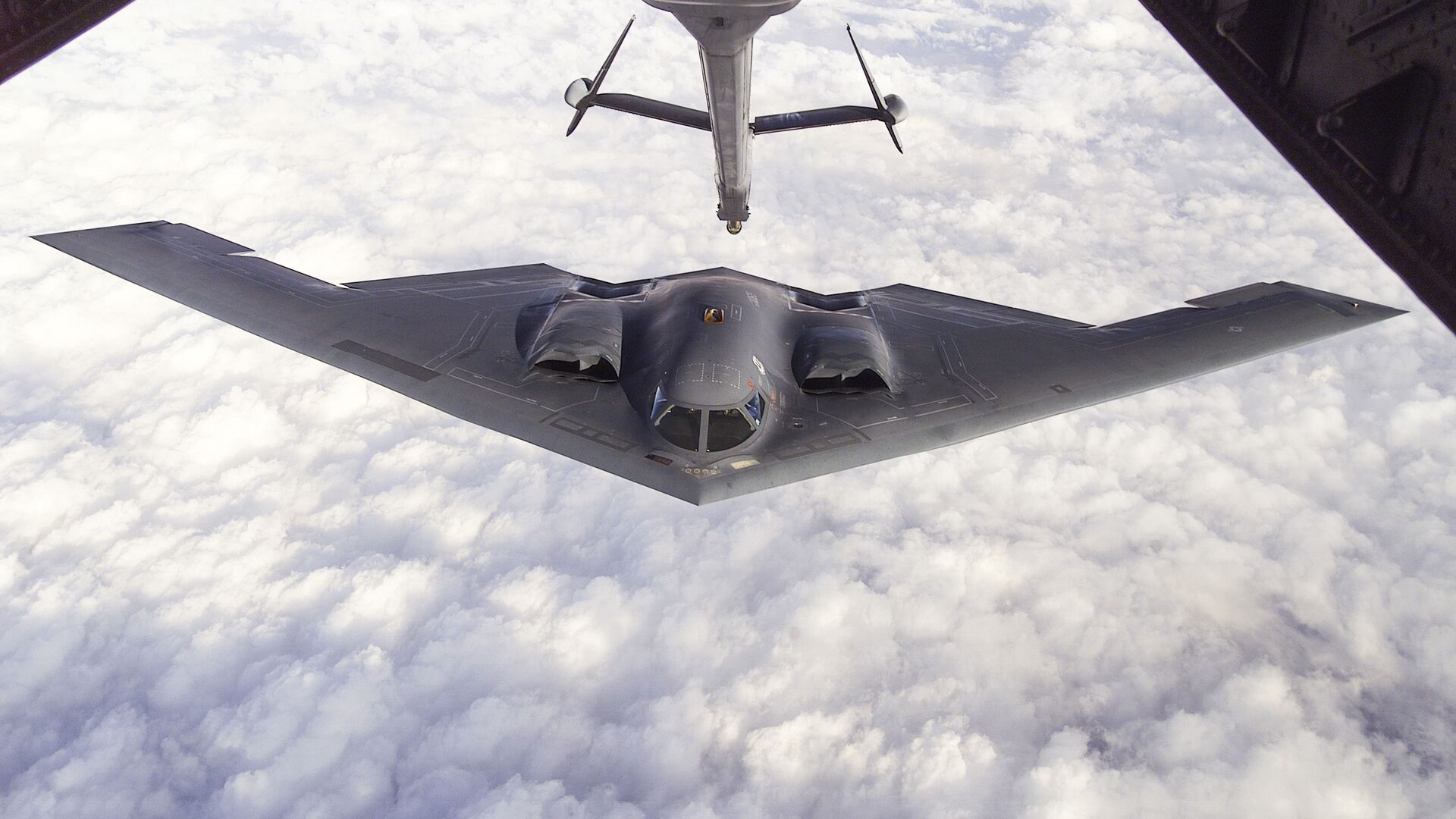 米国で戦略爆撃機B-2スピリット全機飛行停止 事故受け - 2022年12月20
