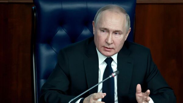 Президент РФ В. Путин провел расширенное заседание коллегии Минобороны РФ - Sputnik 日本
