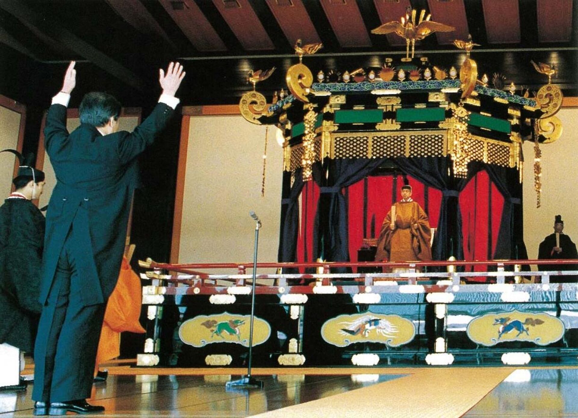 Интронизация императора Акихито в 1989 году - Sputnik 日本, 1920, 23.12.2022