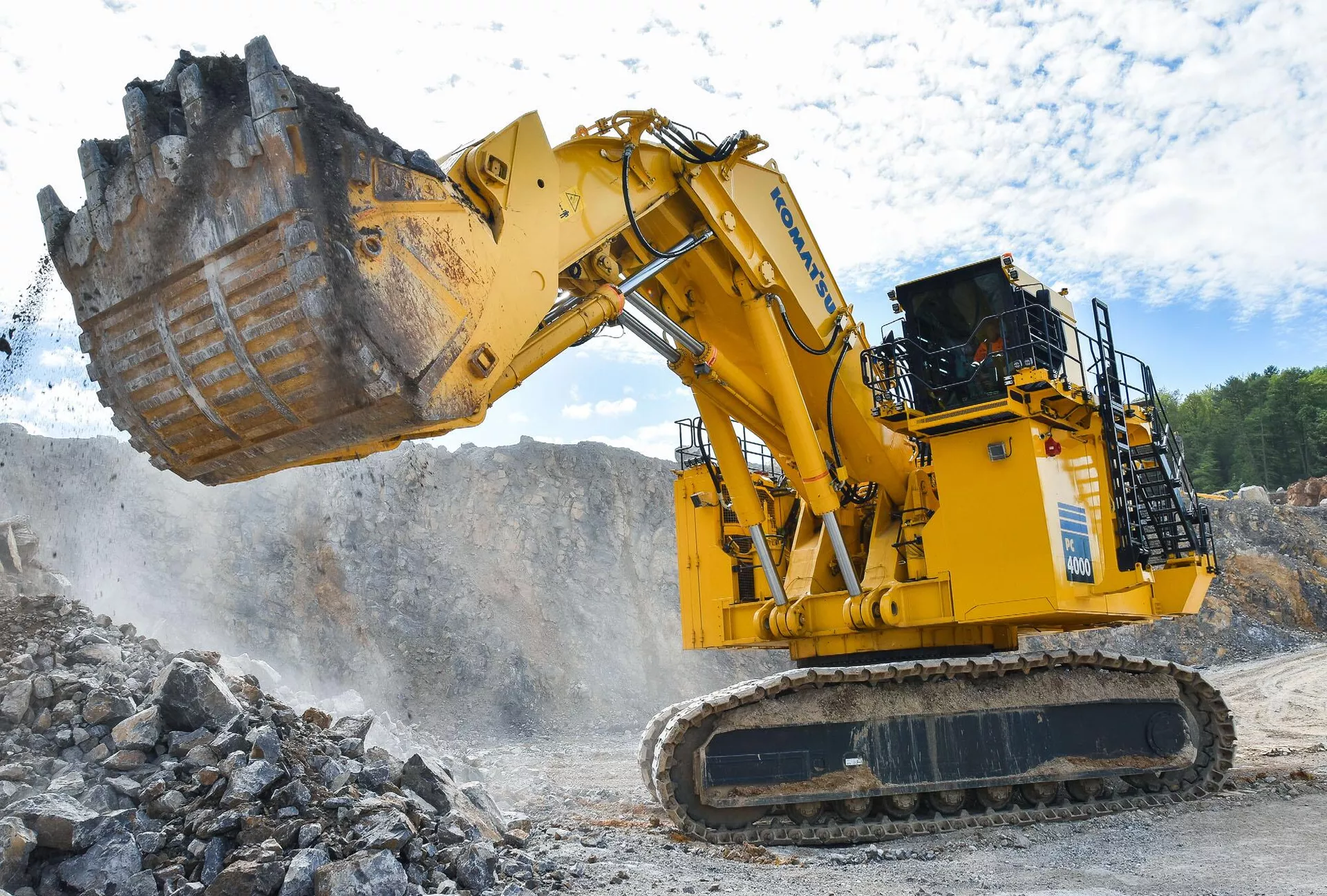Экскаватор Komatsu PC 4000 Экскаватор Komatsu PC 4000