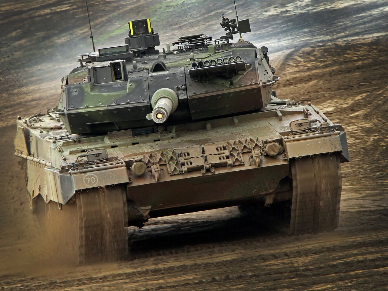 西側の主力戦車、ウクライナ軍には使い勝手が悪い＝米軍事専門家