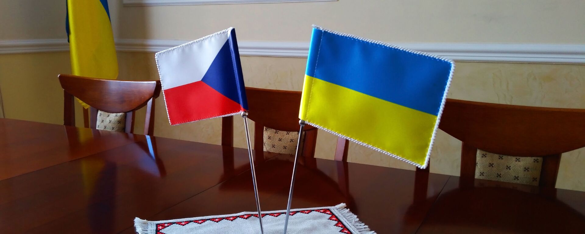 ウクライナとチェコの国旗 - Sputnik 日本, 1920, 09.01.2023
