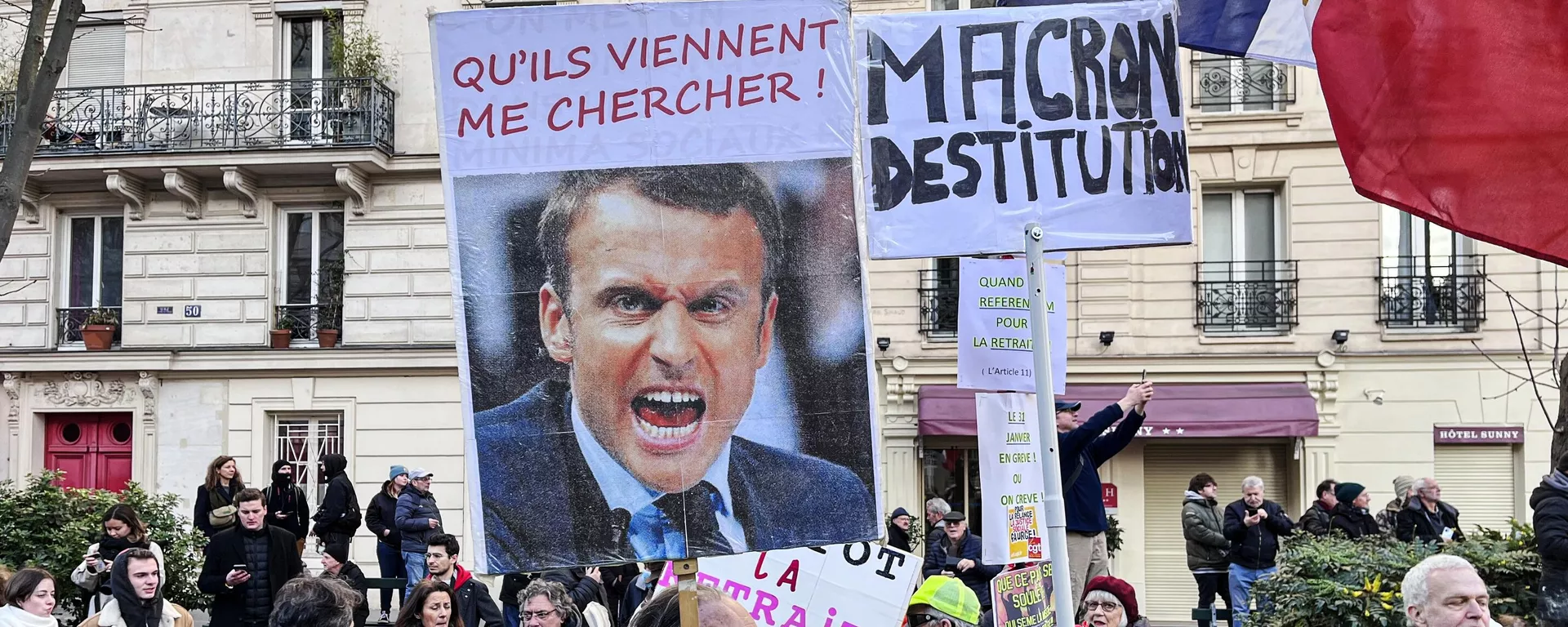 「マクロニスタン」にロシアを教育する権利無し＝仏野党党首 - Sputnik 日本, 1920, 30.03.2023