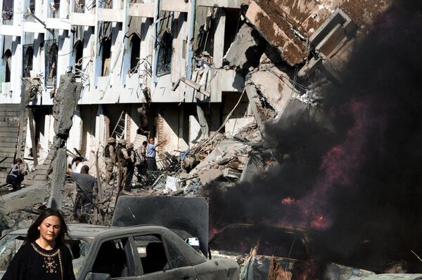 大爆発のあったバグダッド東部の国連現地事務所が入った「カナルホテル」（2003年8月） - Sputnik 日本