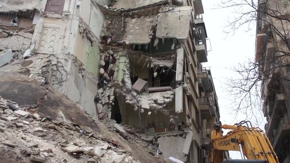 シリアの被災地で行われた瓦礫の撤去作業（7日） - Sputnik 日本