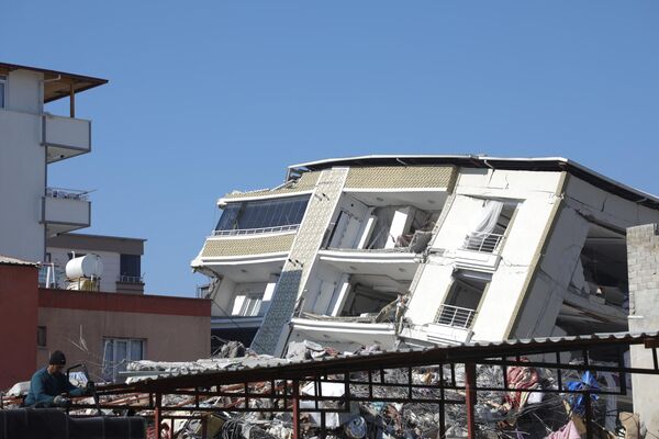 崩壊した建物、大きな被害を受けたトルコ南部ガジアンテプ県イスラヒエ地区 - Sputnik 日本