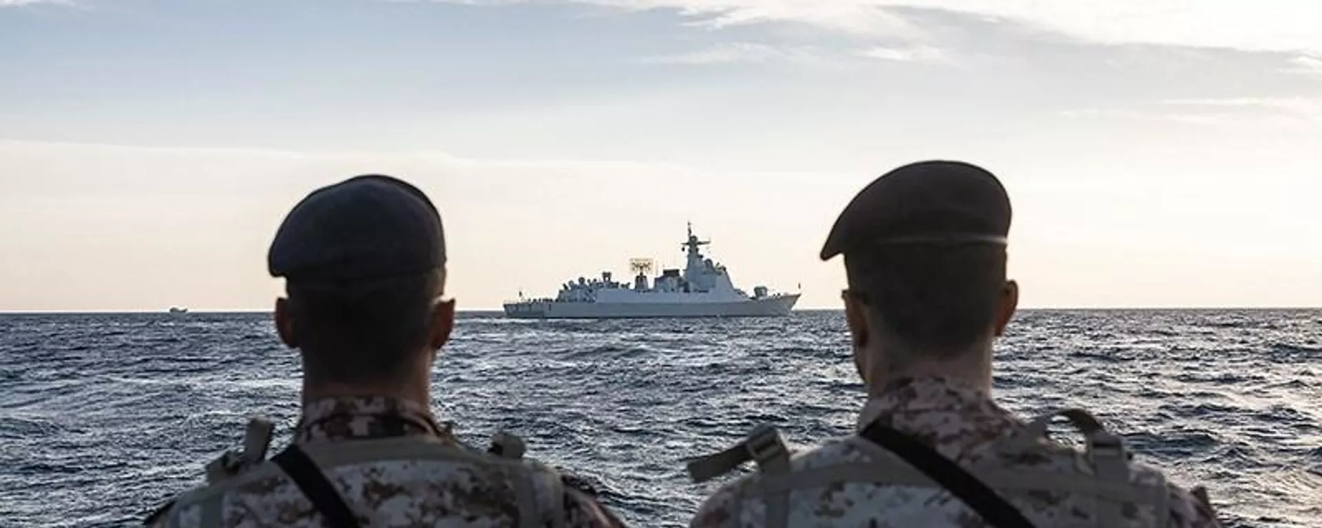 ロシアと中国の艦艇　アラビア海での軍事演習「セキュリティ・ベルト」への参加を前に会合セレモニーに臨む - Sputnik 日本, 1920, 31.03.2023