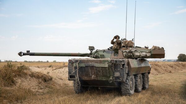 フランス製装輪装甲車「AMX-10RC」 - Sputnik 日本