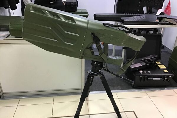 携行型対ドローン銃「PARS-S（ステパシカ）」 - Sputnik 日本