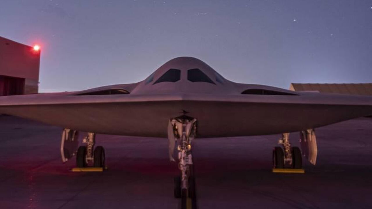 オーストラリア 米国のステルス爆撃機「B-21」の購入を断念 - 2023年4