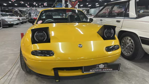 1990年製のマツダMX-5（ロードスター）は、そのスポーティな外観と「かわいい顔」で、博物館で最も人気のある車のひとつ。 - Sputnik 日本