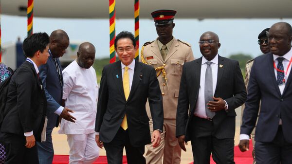 日本の岸田首相とガーナ共和国のマハムドゥ・バウミア副大統領 - Sputnik 日本