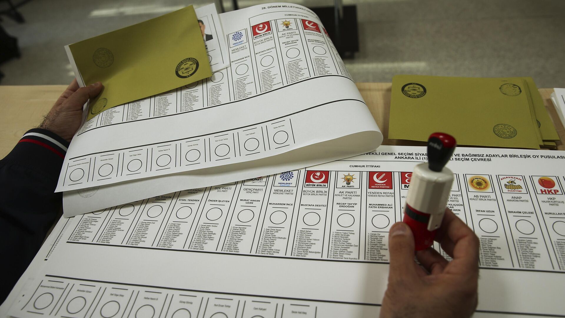 トルコ大統領選挙の投票用紙 - Sputnik 日本, 1920, 16.05.2023