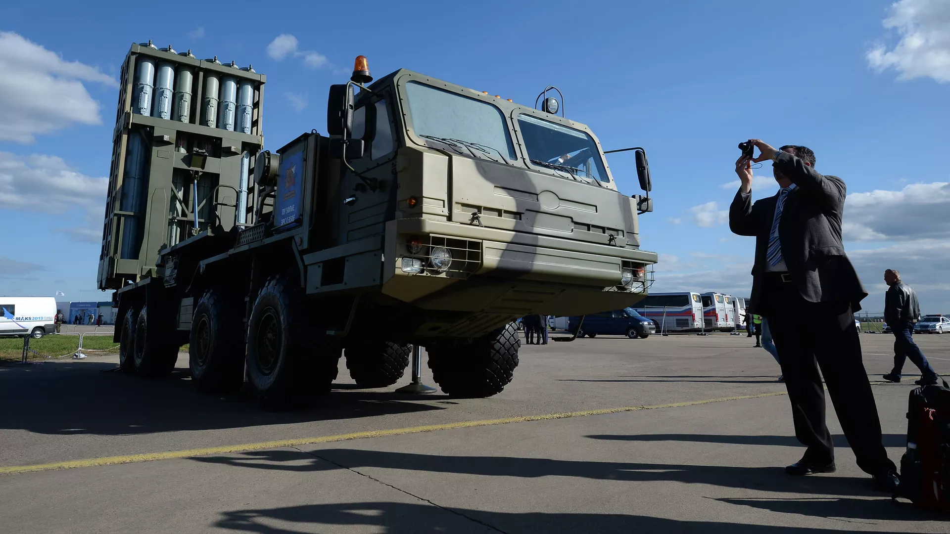 ロシアの地対空ミサイルS-350