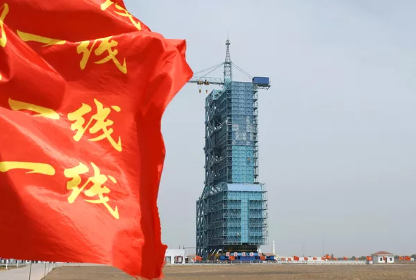 打ち上げ直前の「神舟16号」(中国・甘粛省、30日) 打ち上げ直前の「神舟16号」(中国・甘粛省、30日) - Sputnik 日本