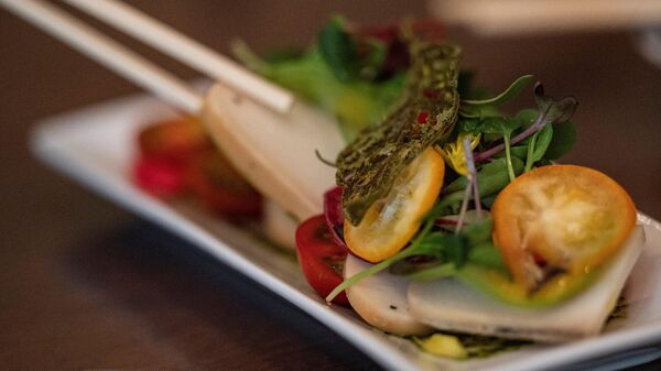 東京・自由が丘にあるヴィーガンレストラン「菜道」で提供される料理（2023年3月20日撮影） - Sputnik 日本