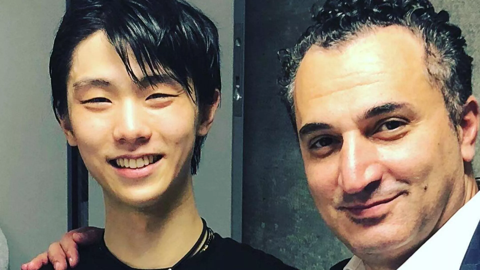 羽生さん（左）とザカリャン氏（右）