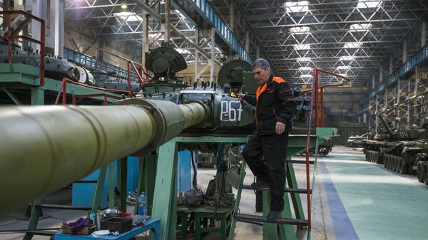 露オムスクの戦車修理工場 - Sputnik 日本