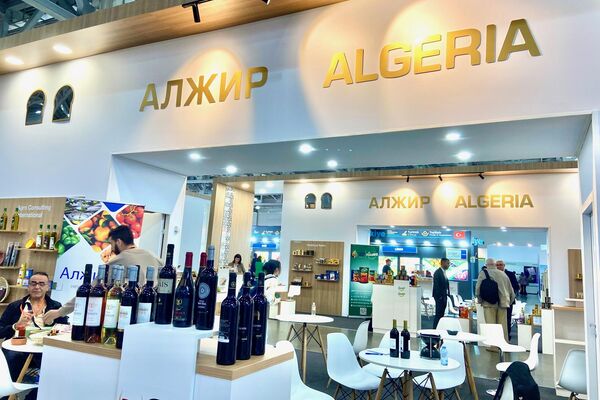 アルジェリアのワインコーナー　 - Sputnik 日本
