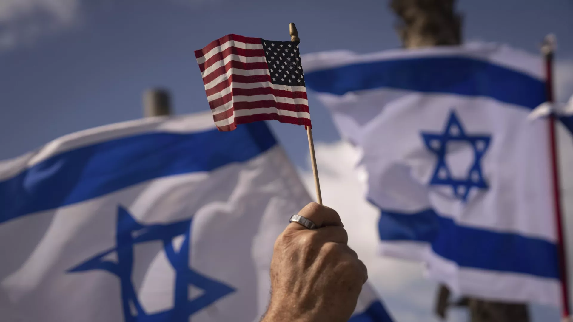 米国とイスラエルの国旗
