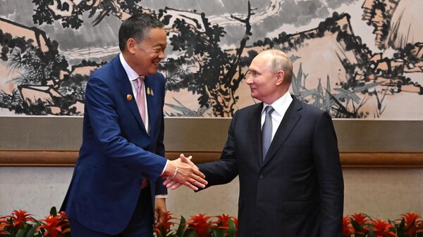 握手を交わす両首脳 - Sputnik 日本
