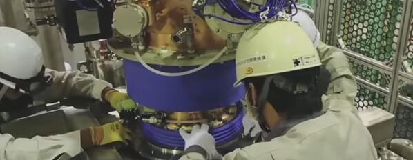 核融合実験装置「JT60SA」を設置する作業員 - Sputnik 日本